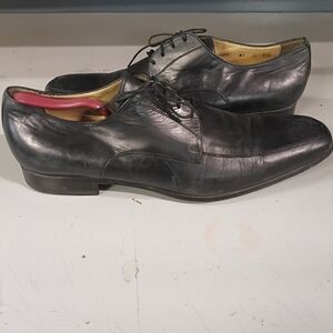 Santoni Black Leather Men's Oxfords